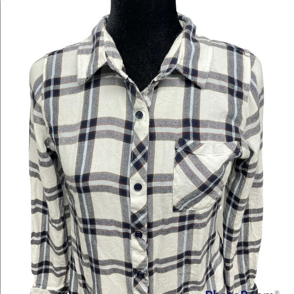 Rails plaid button down shirt women’s XS 100% rayon - Picture 1 of 10